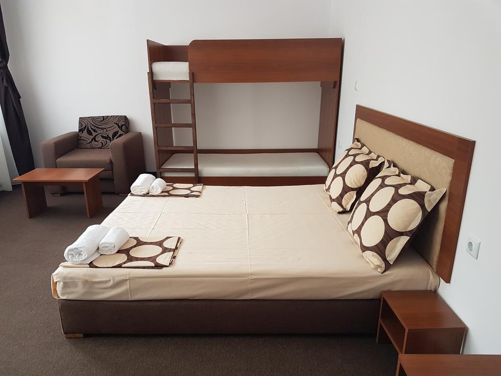 Yuliya Guest House Sapareva Banya Buitenkant foto