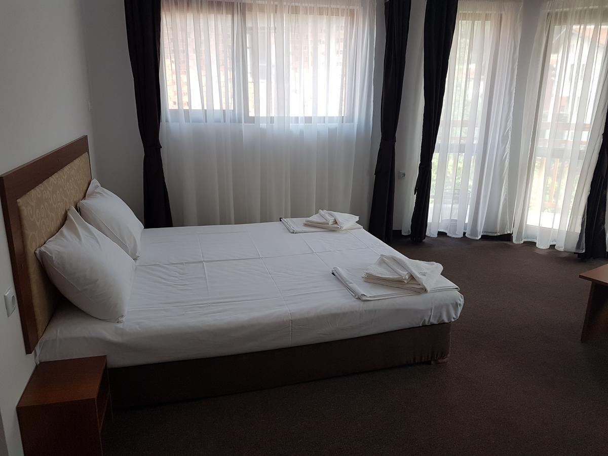 Yuliya Guest House Sapareva Banya Buitenkant foto